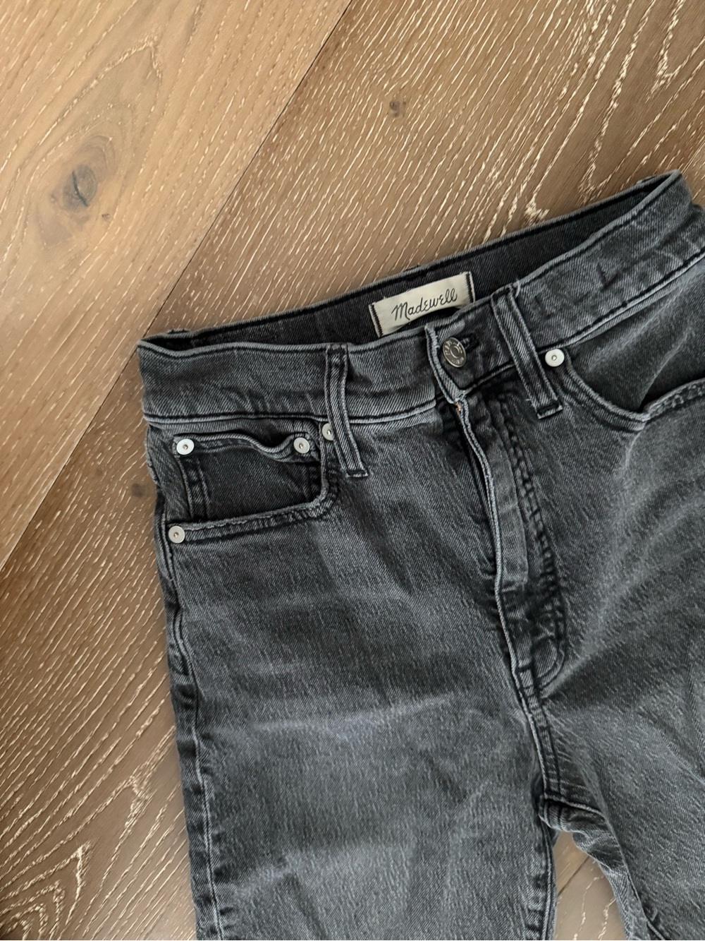 Madewell Women's Slim Jeans in Washed Black